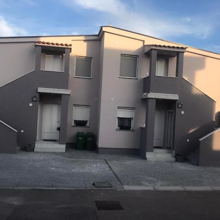 Apartman Petra 1 ヴィル エクステリア 写真