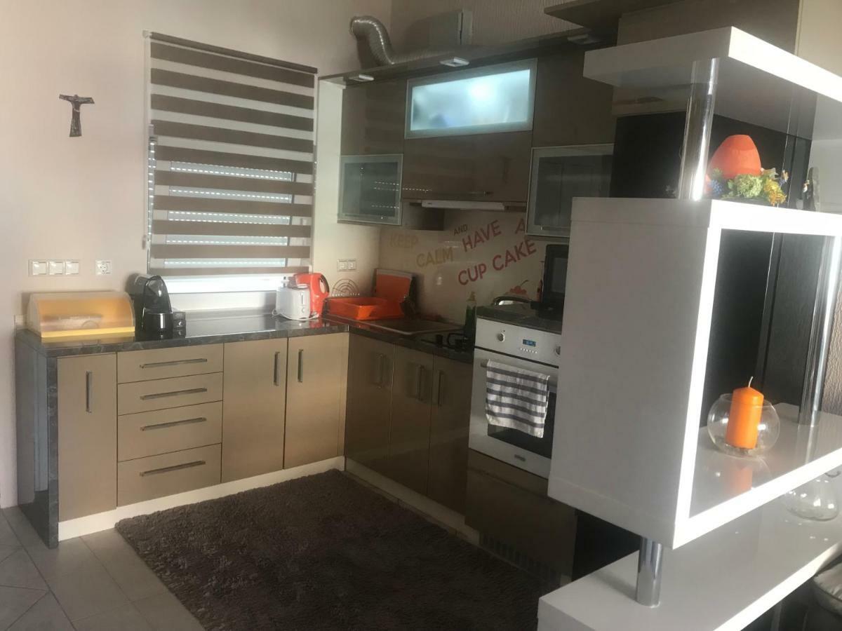 Apartman Petra 1 ヴィル エクステリア 写真