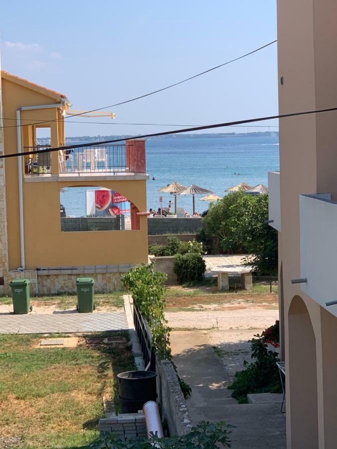 Apartman Petra 1 ヴィル エクステリア 写真